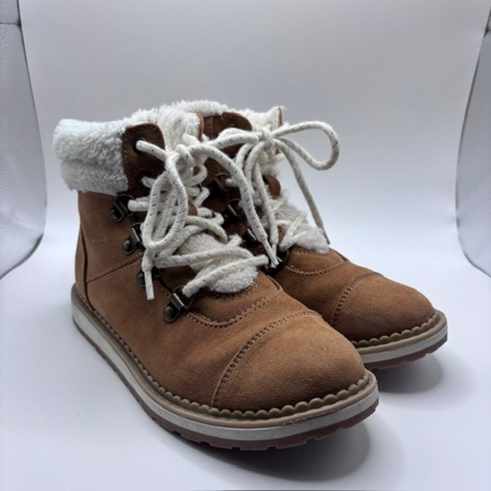 Cat & Jack Girls Brown Faux Leather Ankle Boots - Size 2